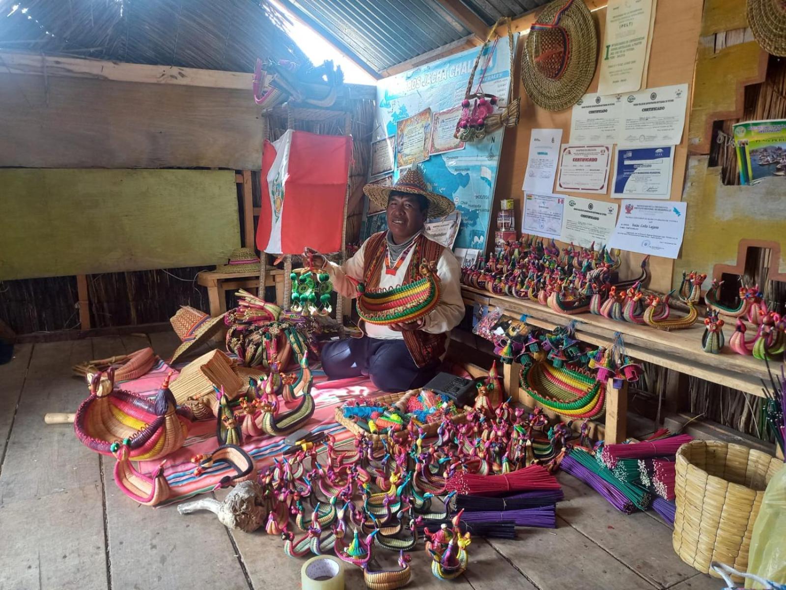Hostal Vista Al Lago Titicaca Puno Ngoại thất bức ảnh