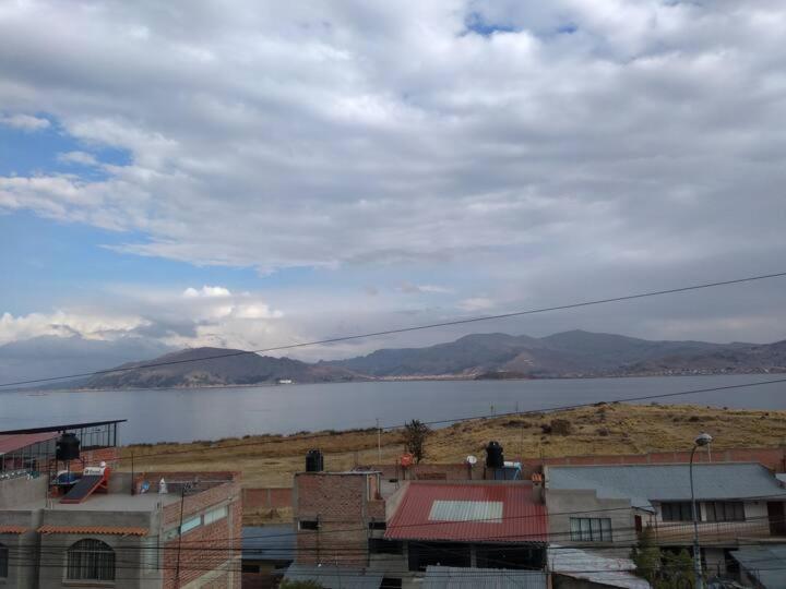 Hostal Vista Al Lago Titicaca Puno Ngoại thất bức ảnh